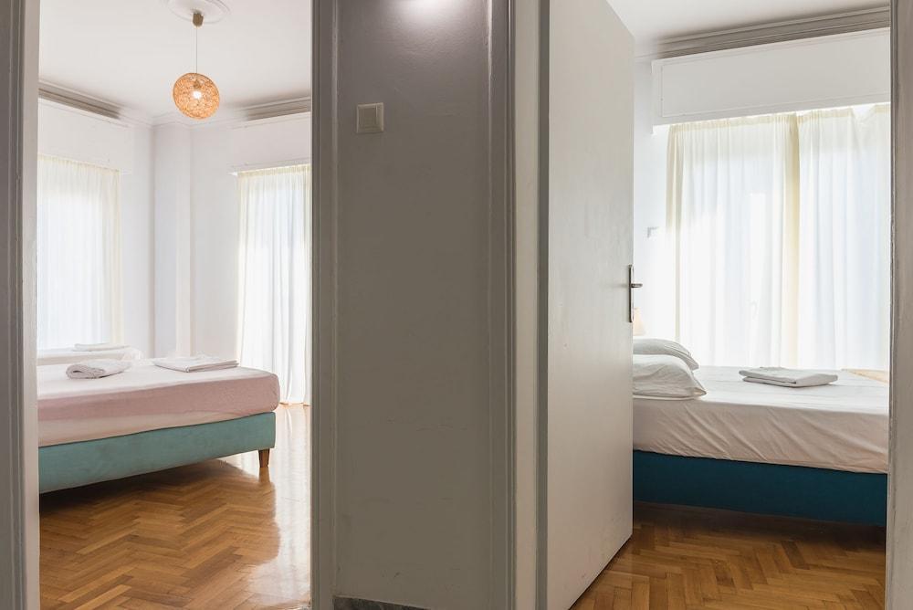 Super Paradise Apartments أثينا المظهر الخارجي الصورة